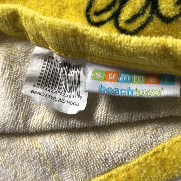 Toddler Pirate Hooded Summer Beach Towel - Picture 11 of 11